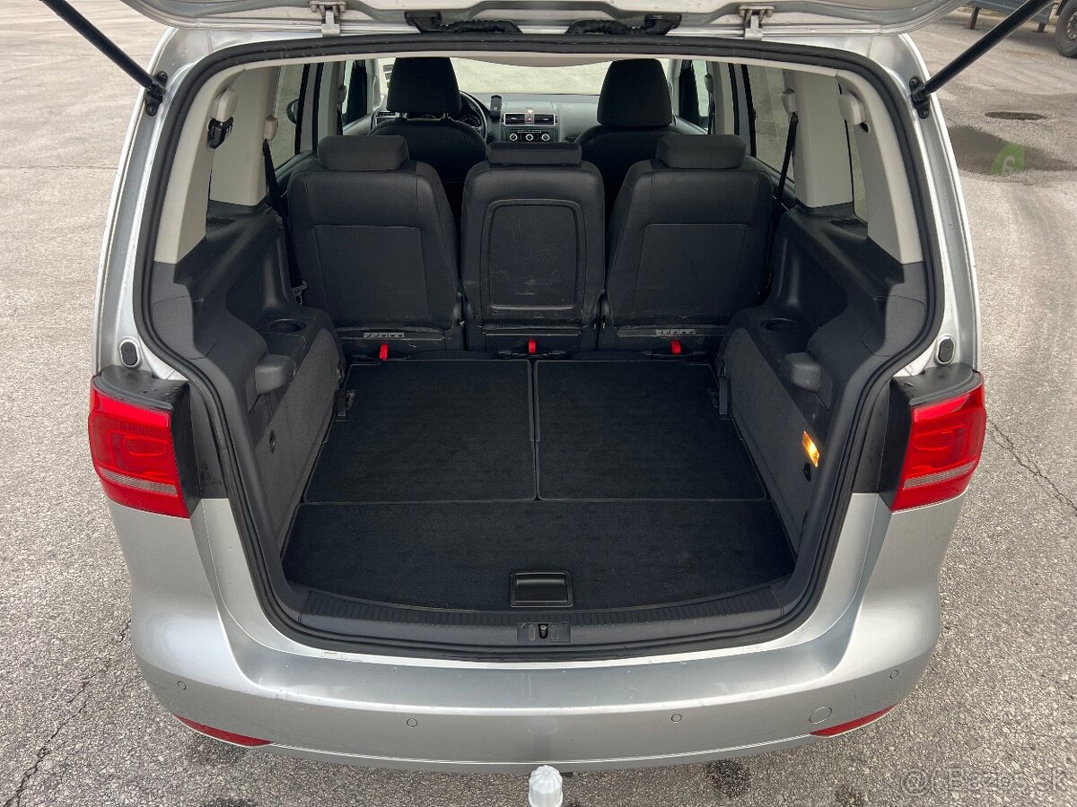 PREDAM VOLKSWAGEN TOURAN 2.0TDi 103kW 7 MIEST dovoz DE - 9