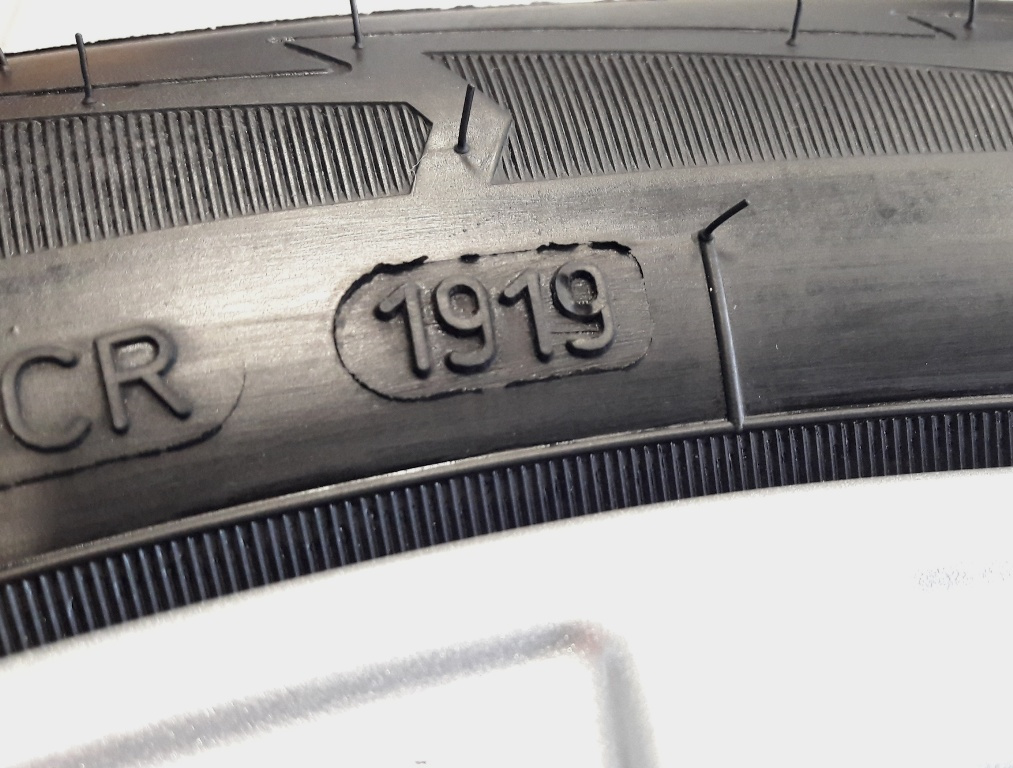 BMW 3 G20 17" Zimná sada - 9