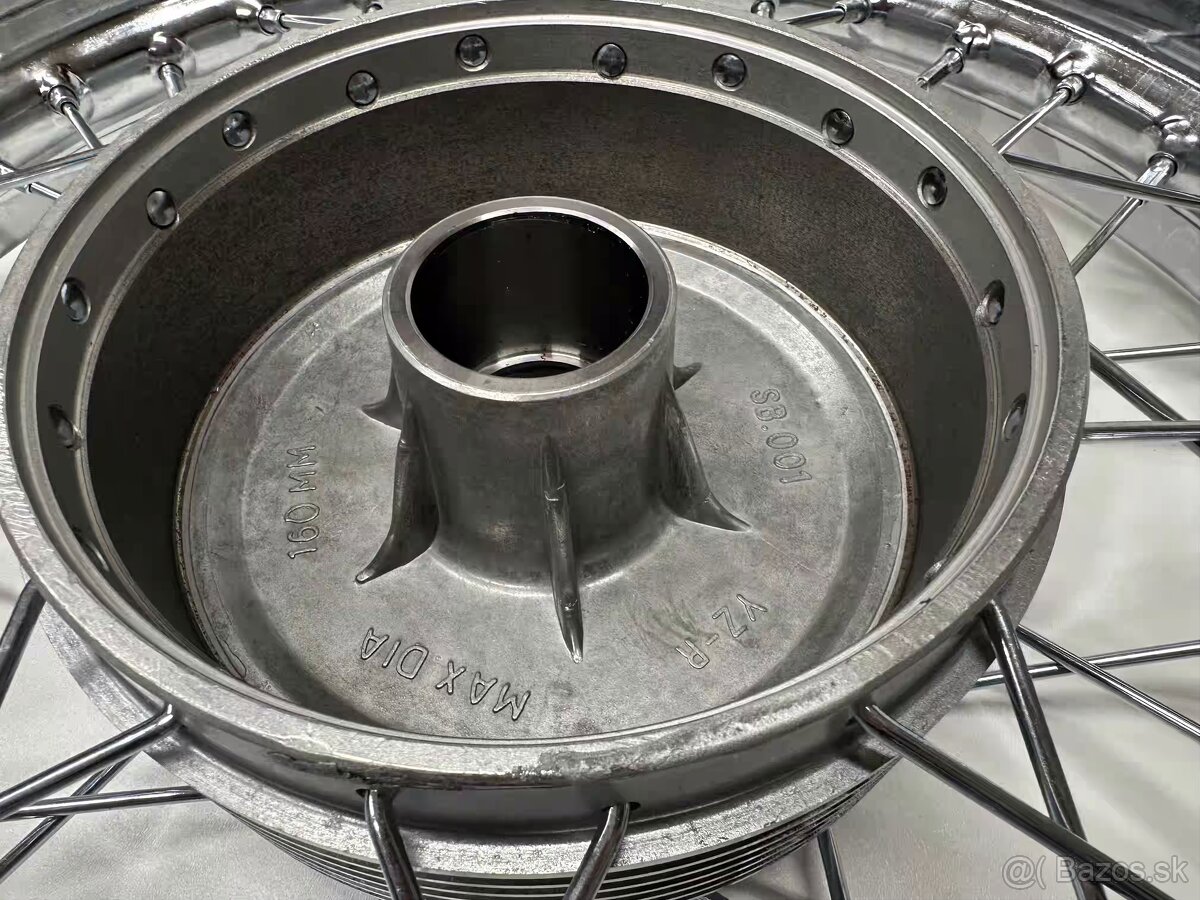 Predám nové koleso 16" komplet ráfik výplet stred JAWA - 9