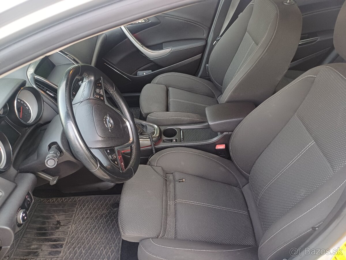 Opel astra J 1.7cdti - 9