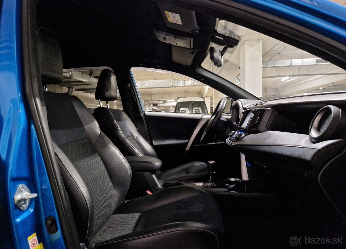 Toyota RAV4 4x4 2,5 Hybrid 114 kW Auto Full Led - 9