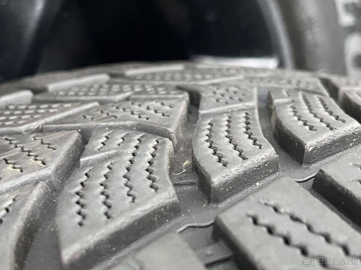 MOON Schwarz Orig.skoda Alu Disky 5x112 215 60 16 Zimné - 9