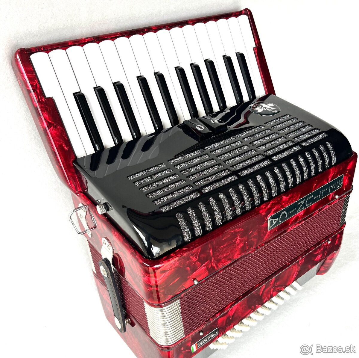 Predám nový akordeón BELTUNICA Vivaldi- De Luxe 60 basový- n - 9