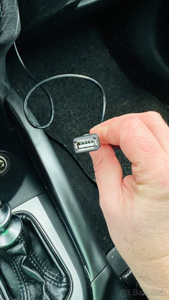 Predám Mitsubushi Outlander 2,2 diesel - 9