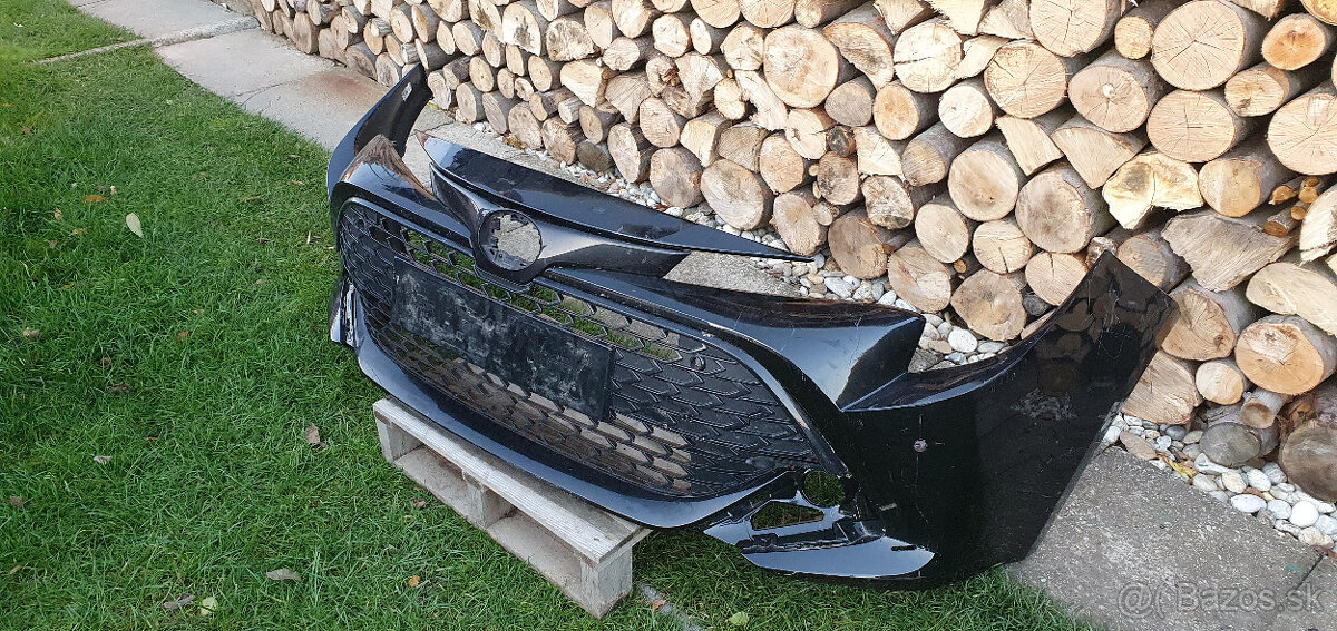 predný nárazník toyota corolla combi - 9