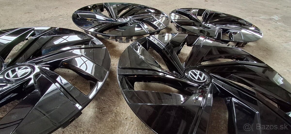 Originálne puklice Volkswagen R18 - 9