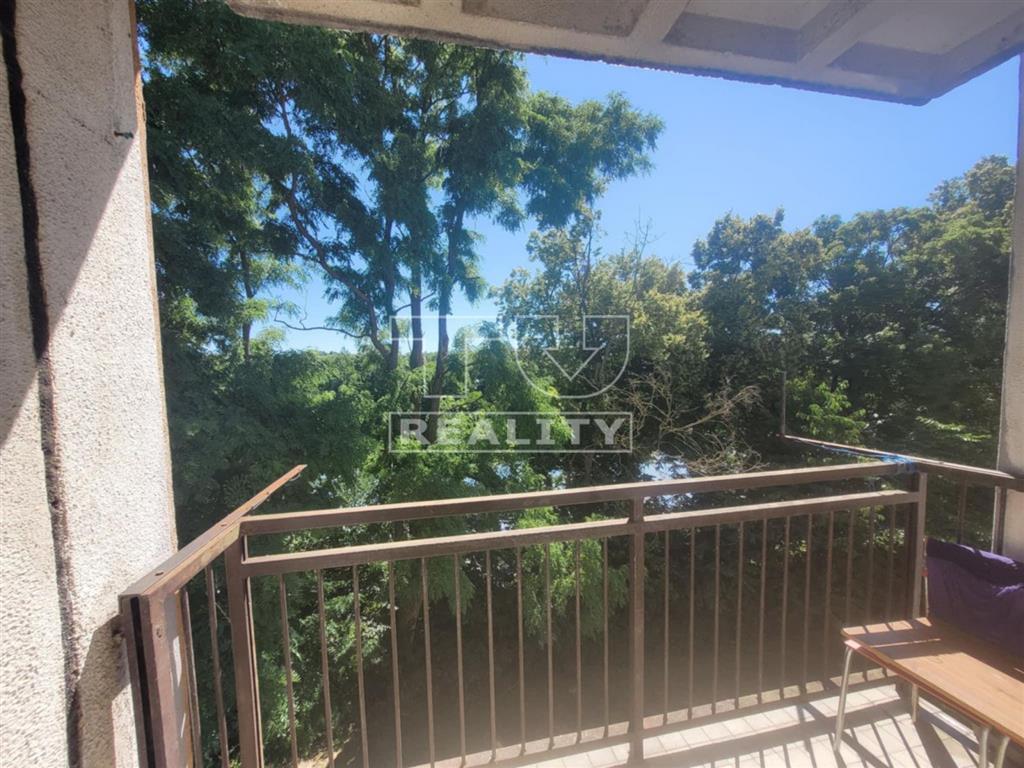 NA PREDAJ 2-IZBOVÝ BYT S DVOMI BALKÓNMI, 57m2, MYJAVA - 9