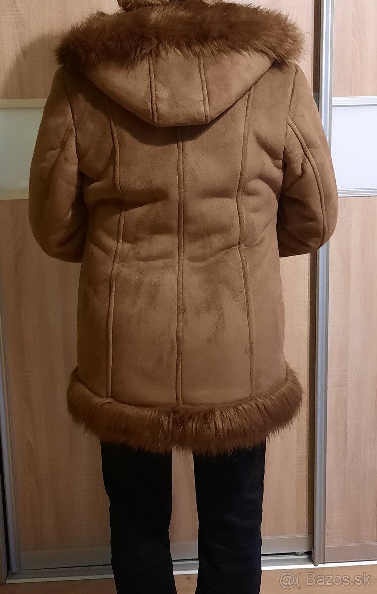 Predám kabát, bundu a kožuch - 9