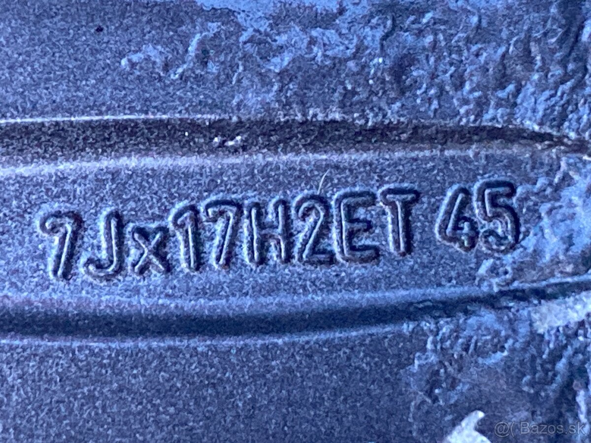 Originál Toyota R17" 5x114,3 - 4ks - 9