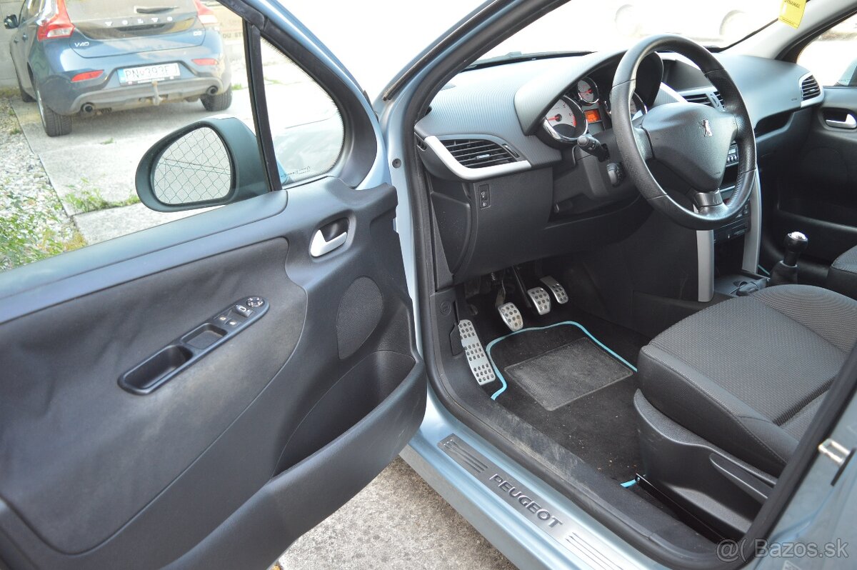 PEUGEOT 207 1,4 70kW M5 Slovenské - 9