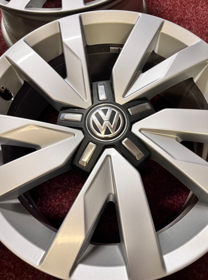 5x112 R16 originál alu Passat B8 - Aragon - 9