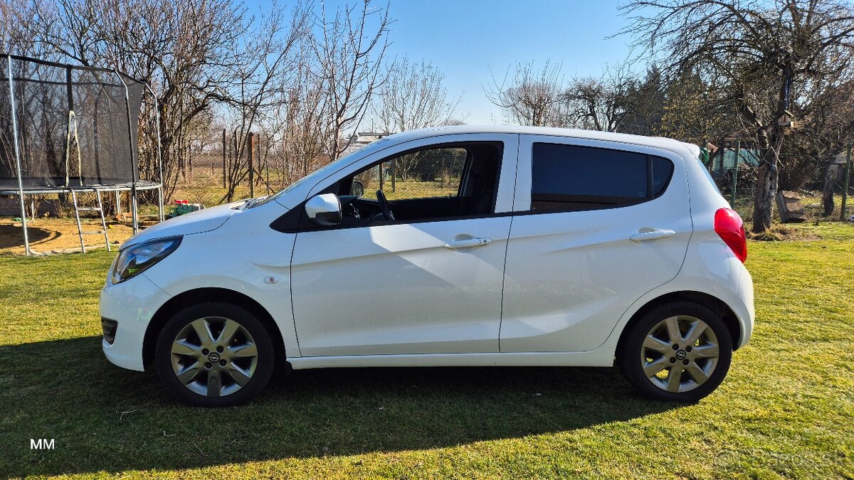 Opel, vyhrievaný volant a sedačky - 9