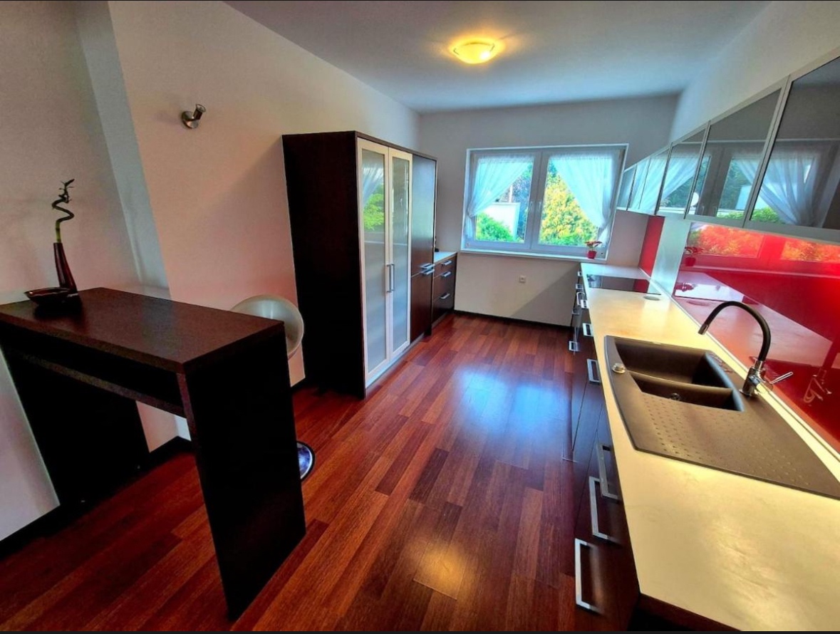 4 izbovy byt s garážou - 9