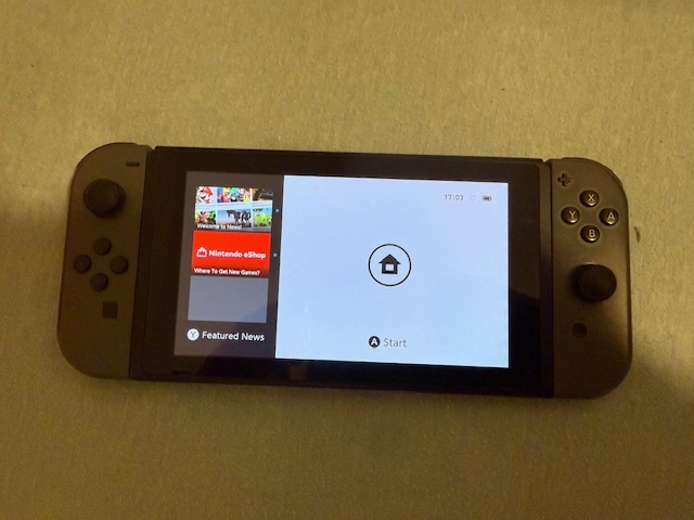 Nintendo Switch - 9