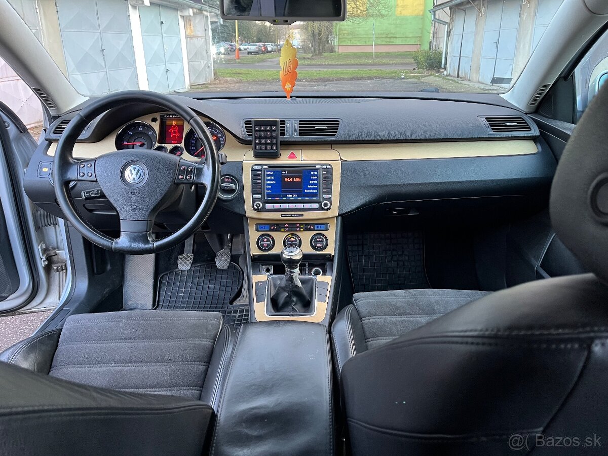 Volkswagen Passat B6 - 9