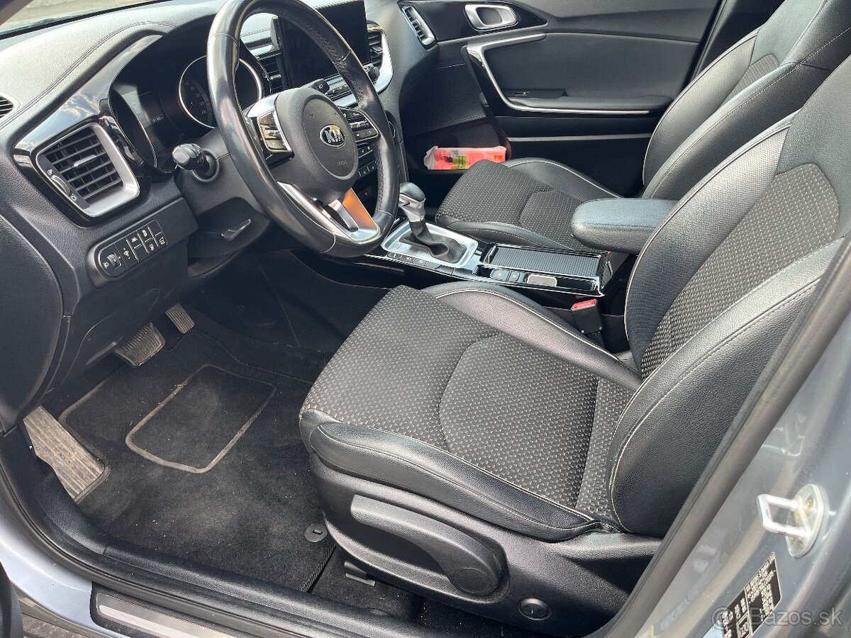 KIA XCEED 1.6 CRDi aurtomat – výbava GOLD - 9