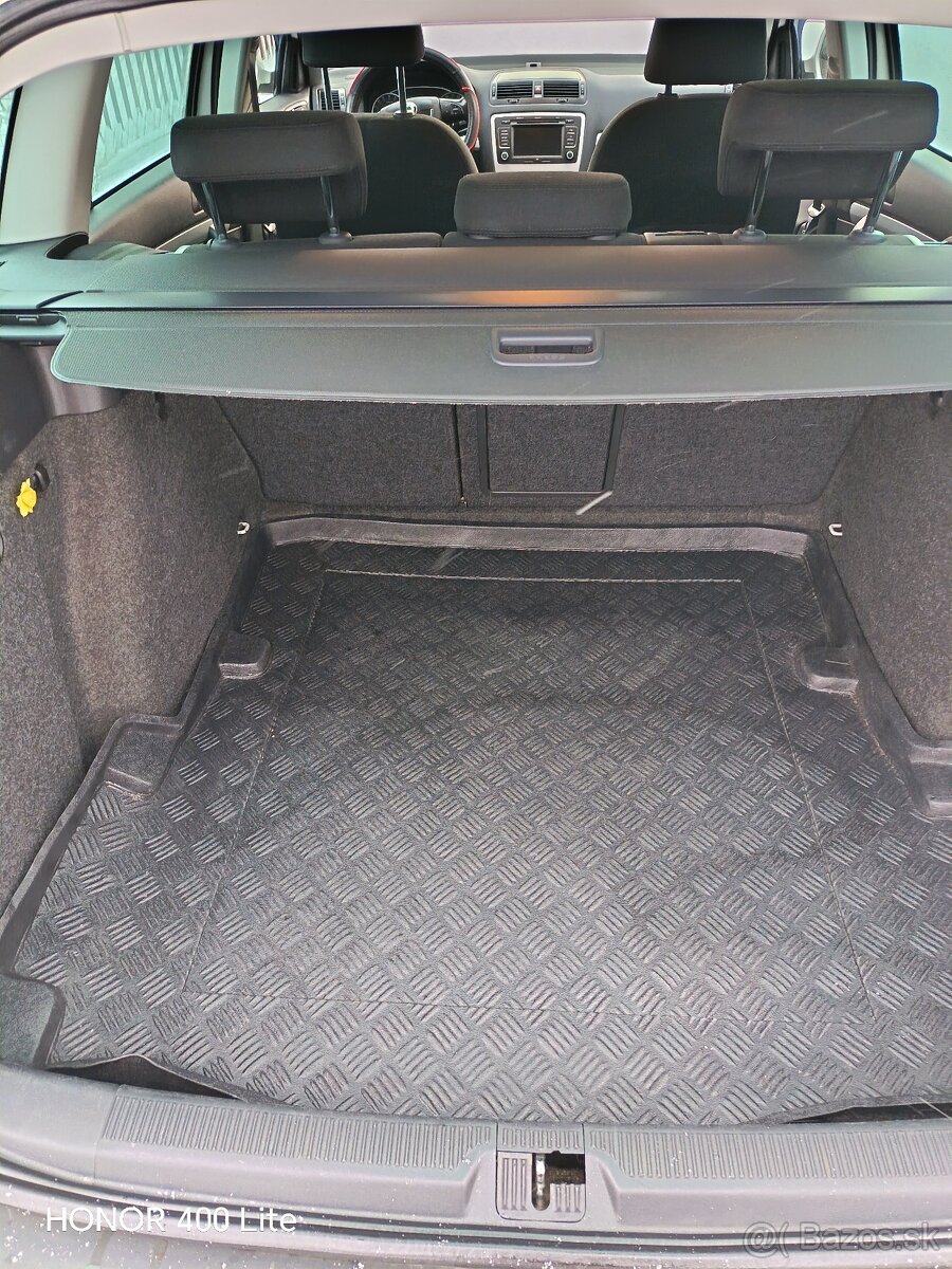 Predám Octavia 2 facelift - 9