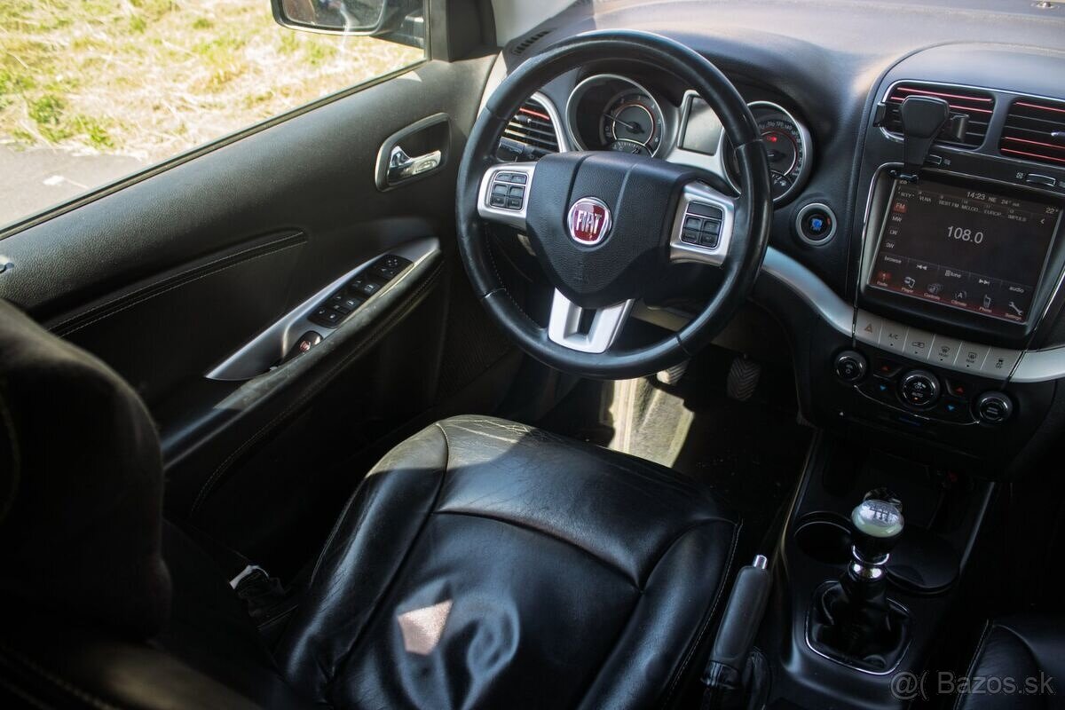 Fiat Freemont 2.0 16V MultiJet 125kW MT6 - 9
