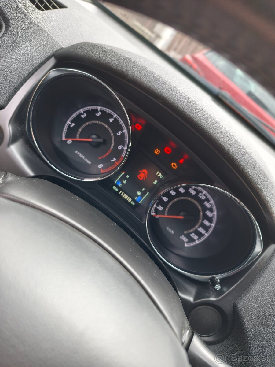 Mitsubishi ASX - 9