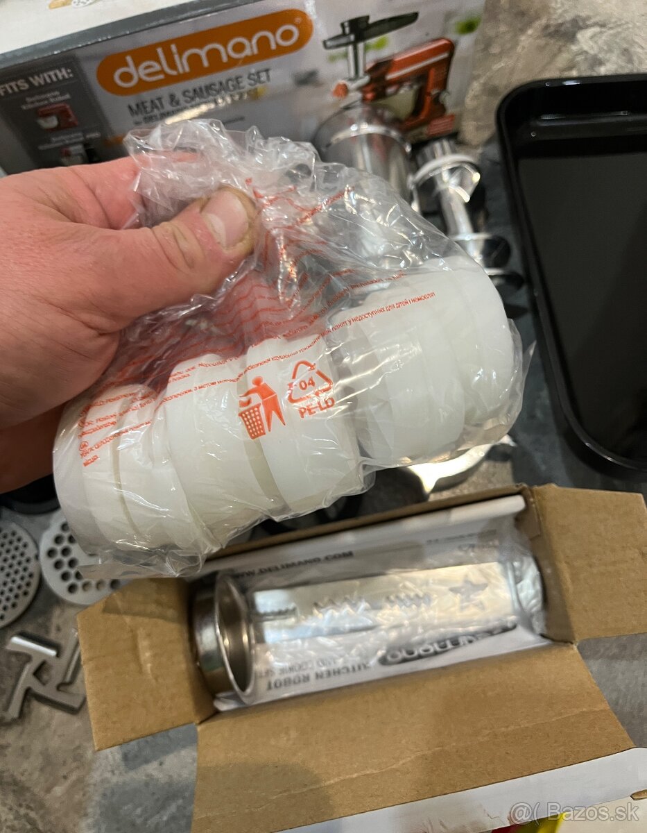 Delimano Pro nový mlynček na mäso a cesto kuchynský robot - 9
