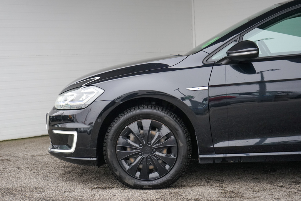 28- VOLKSWAGEN Golf, 2018, elektrina, 100 kW - 9