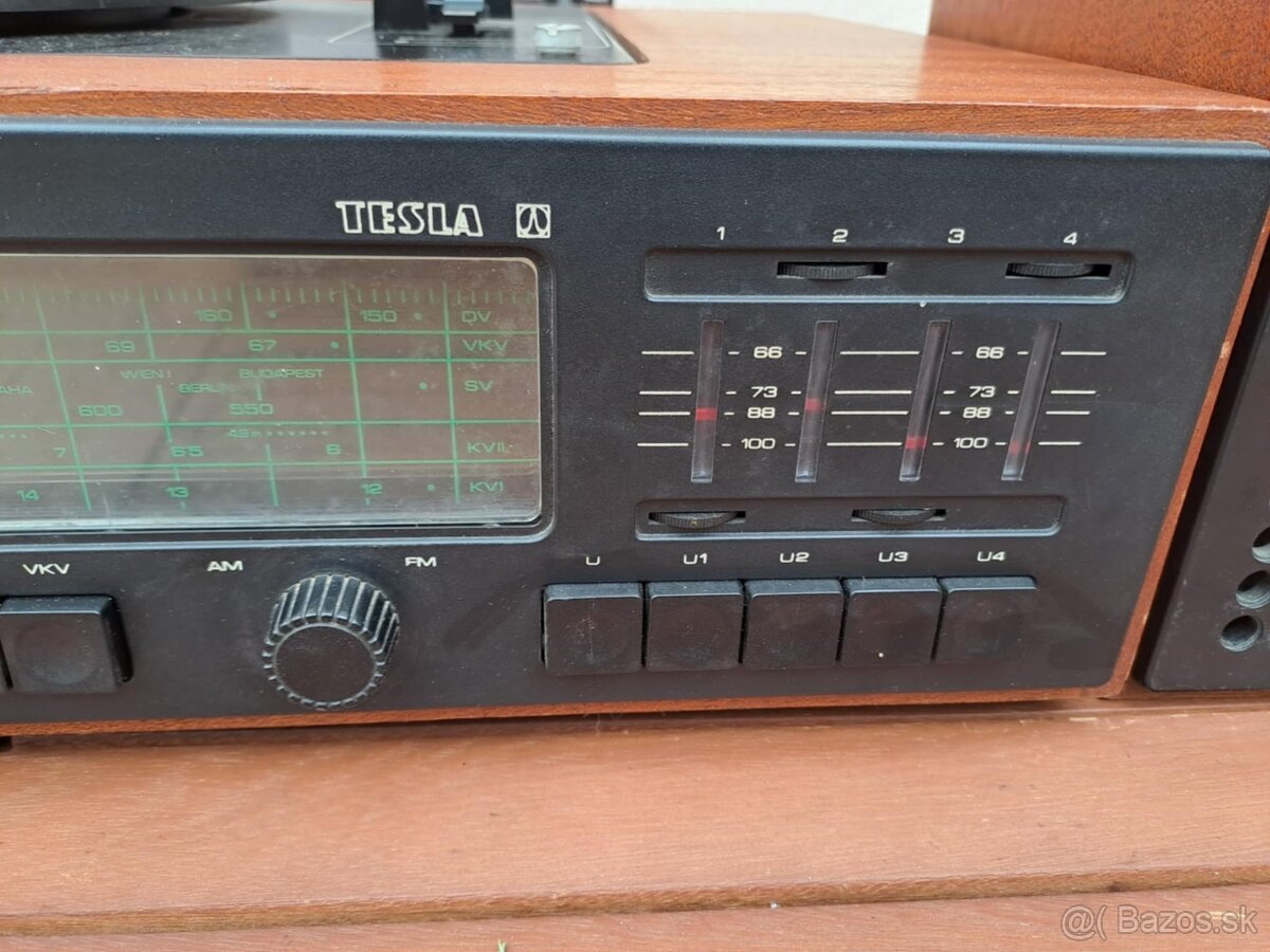 Predam radiogramafon TESLA Synkopa 1032. - 9
