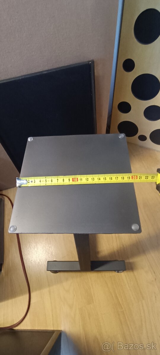 Stojany na reproduktory - 9