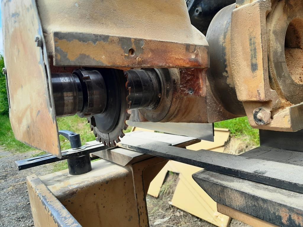 Čtyřstranná frézka SCM - 9