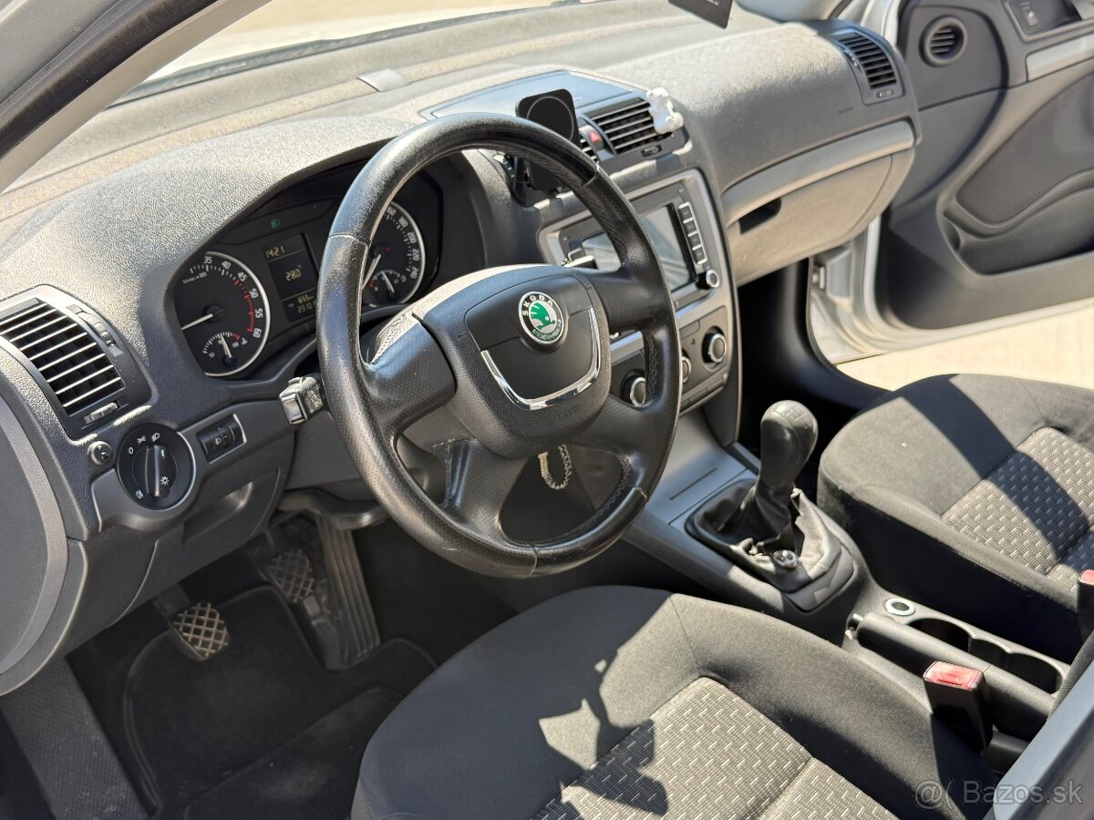 Škoda Octavia 2 FL 1.9 TDI 77 kW - 9