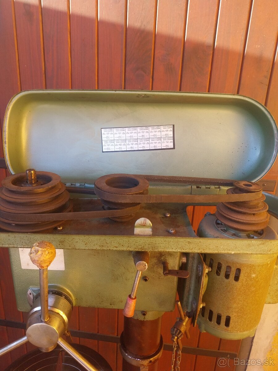 Stojanova vŕtačka 4 - 9