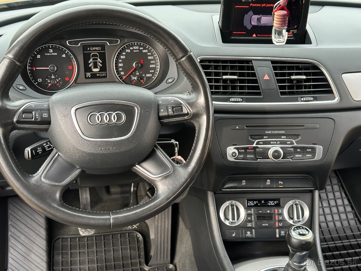 Audi Q3 2.0 TDI Prestige - 9