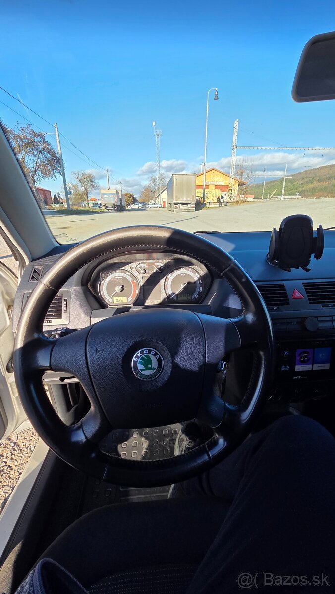 Skoda Fabia Kombi 1.4 16V - 9