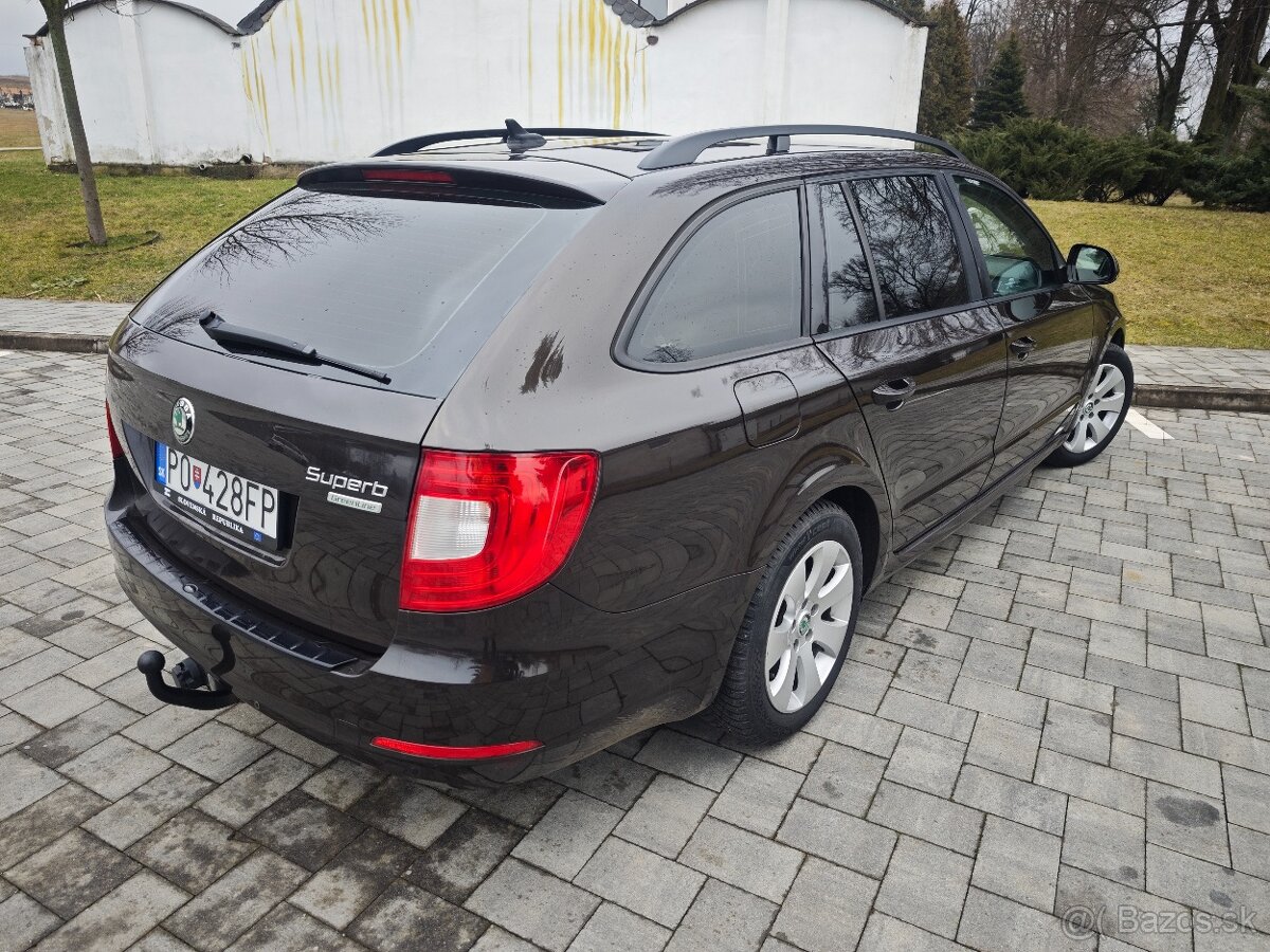Škoda Superb 2 Combi 1.6 TDI Elegance - 9