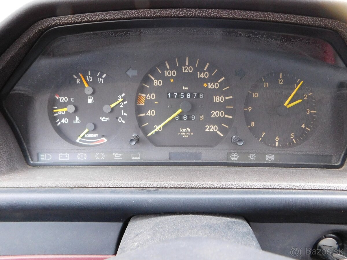 Mercedes Benz 124 200i ++původ Itálie ++ BEZ KOZOZE - 9