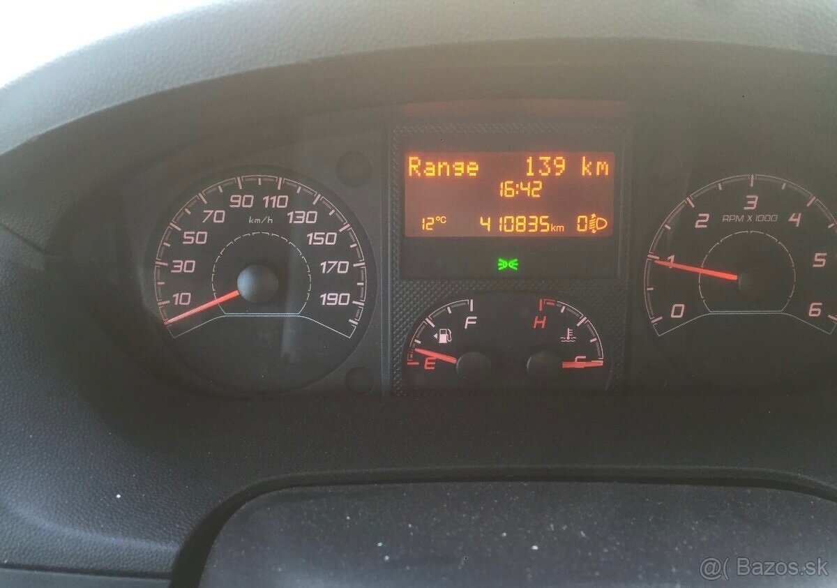 Citroen Jumper 2,2;; chladiak; 3-miestne - 9