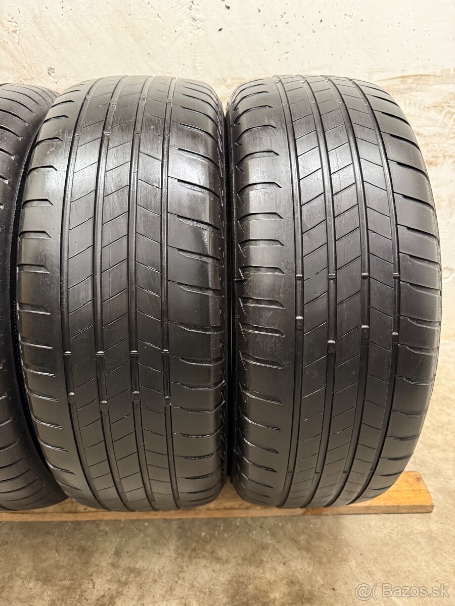 Letná sada 5x112 R16 ,215/60/16 Škoda Superb 3 / Passat B8 - 9