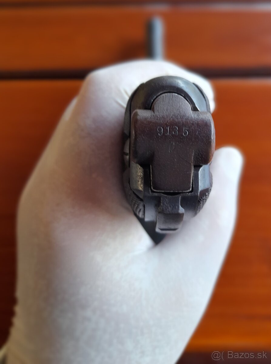 Pištoľ MAUSER P08 LUGER z roku 1915 - 9
