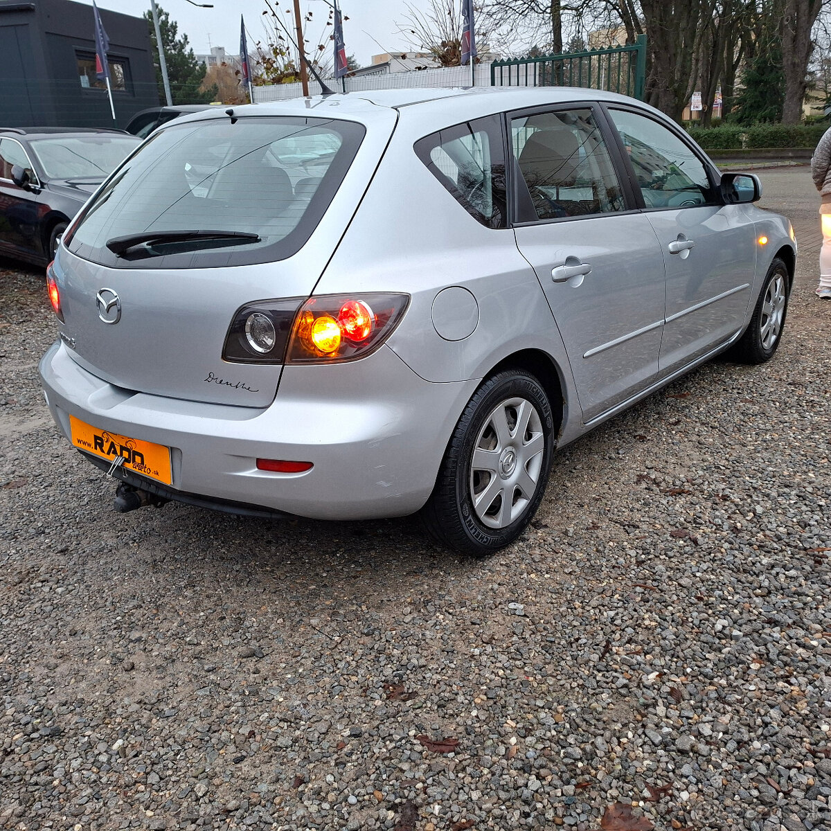 Mazda 3 1.4i Comfort - 9