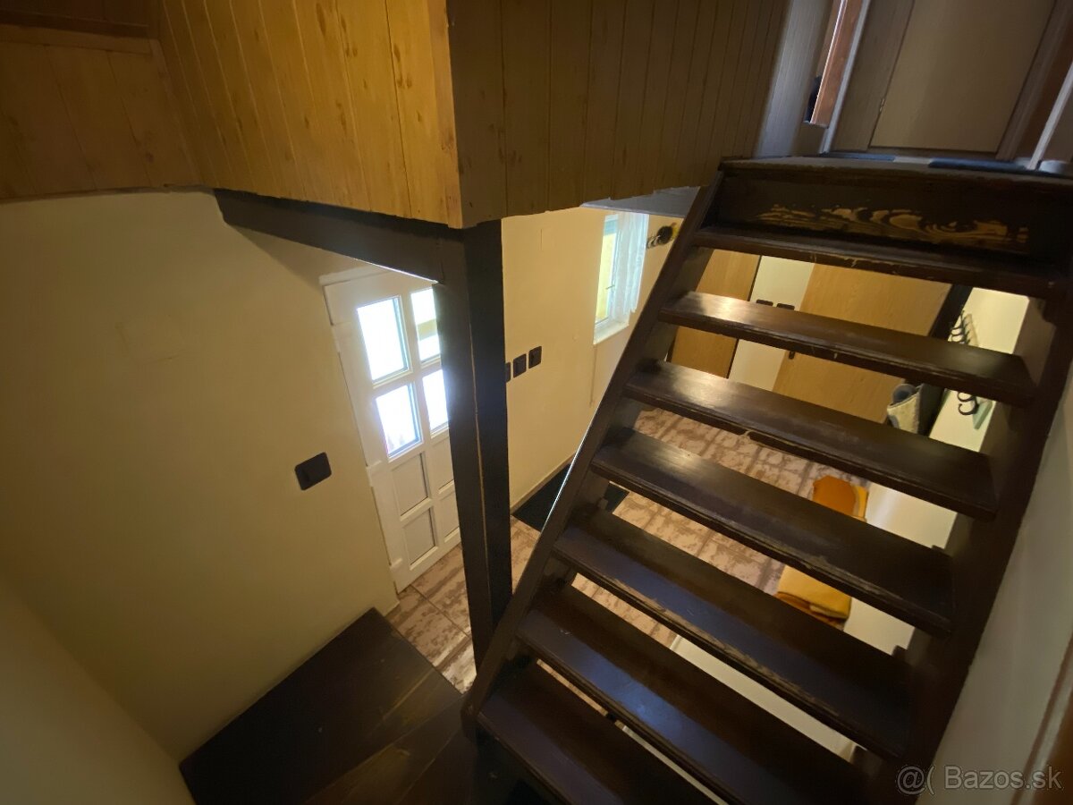 REKREAČNÁ CHATA KOKAVA – LÍNIA - 9