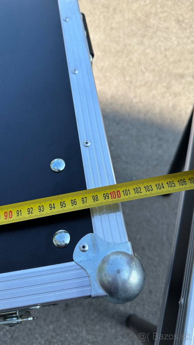 Stôl v Case - skladací - 9