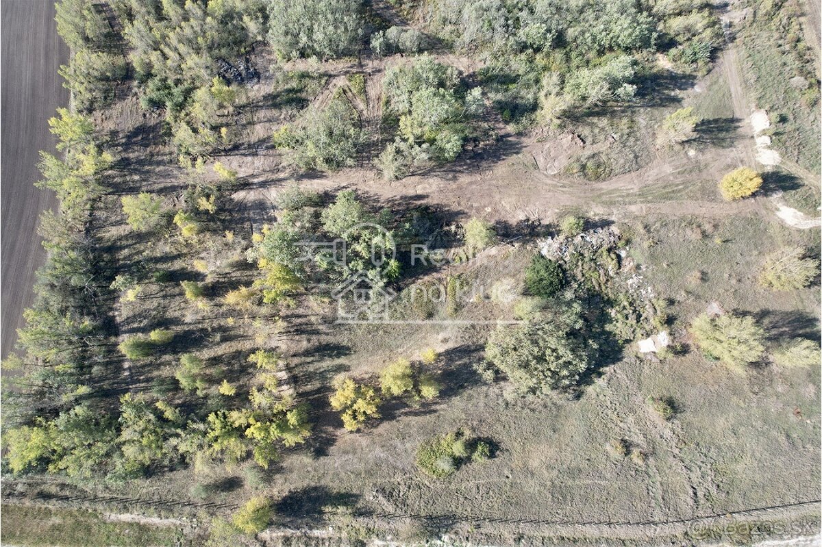 Na predaj stavebný pozemok v priemyselnej zóne v NZ - 9