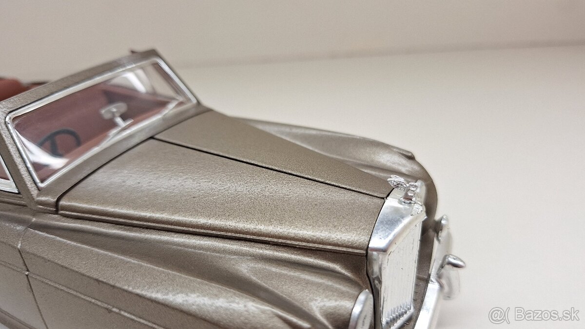 1:18 - 1:20 BENTLEY S2 - 9