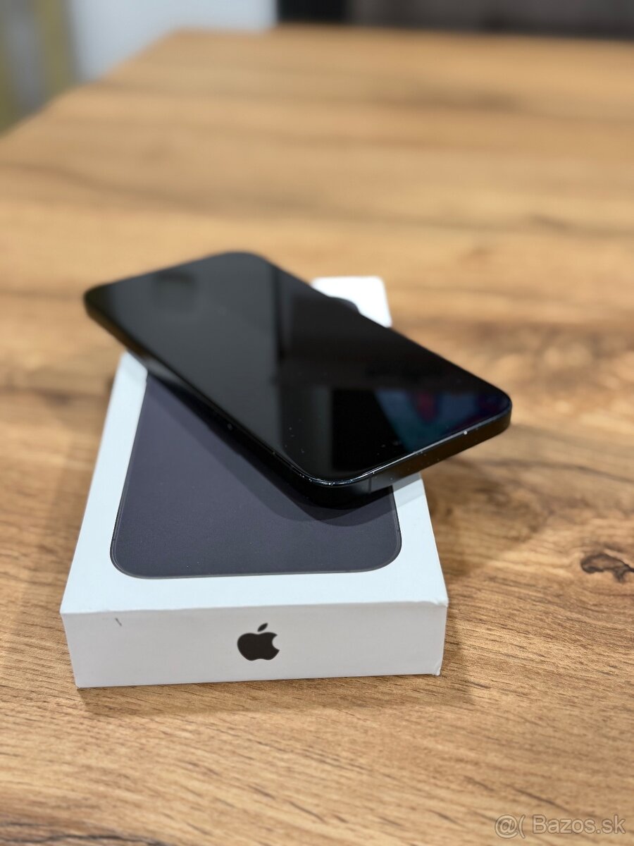 iPhone 16 PLUS 512GB - 9