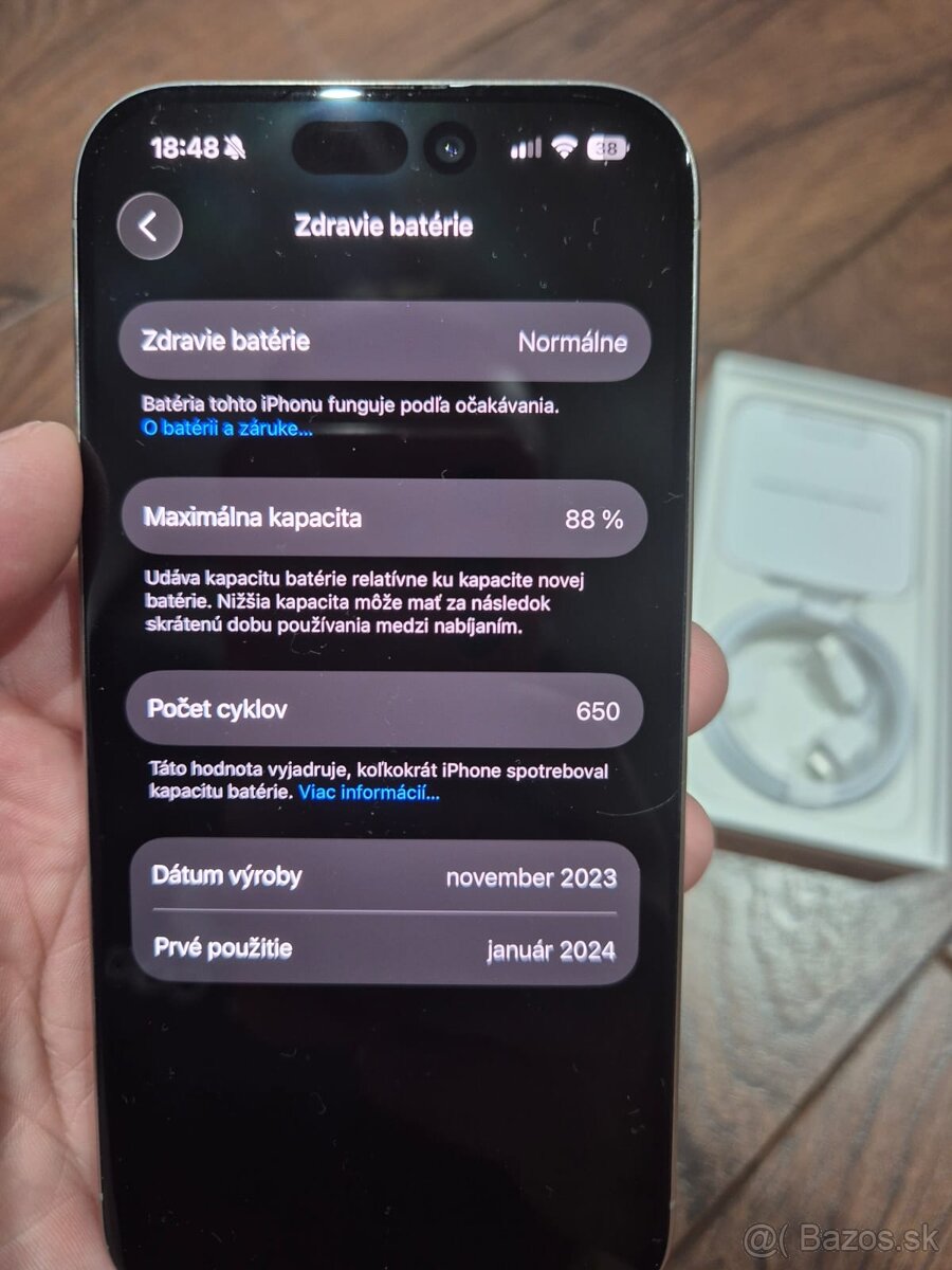 Apple IPHONE 15pro 256gb NATURAL TITANIUM - 9