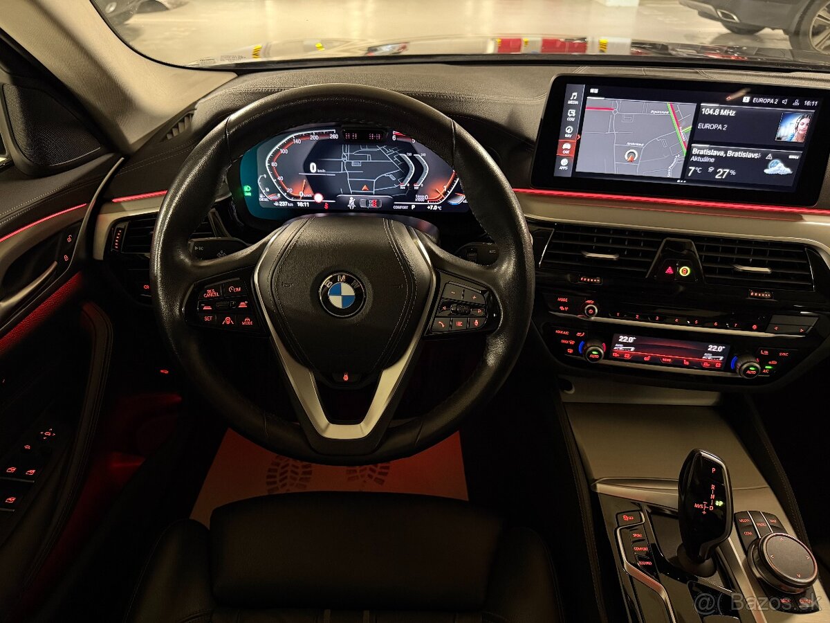 BMW Rad 5 530d sedan mHEV xDrive A/T - 9