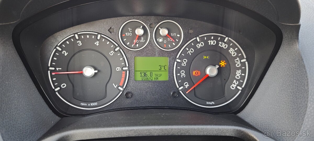 Fiesta 1.25, 55 kw/M5, 2008 benzín - 9