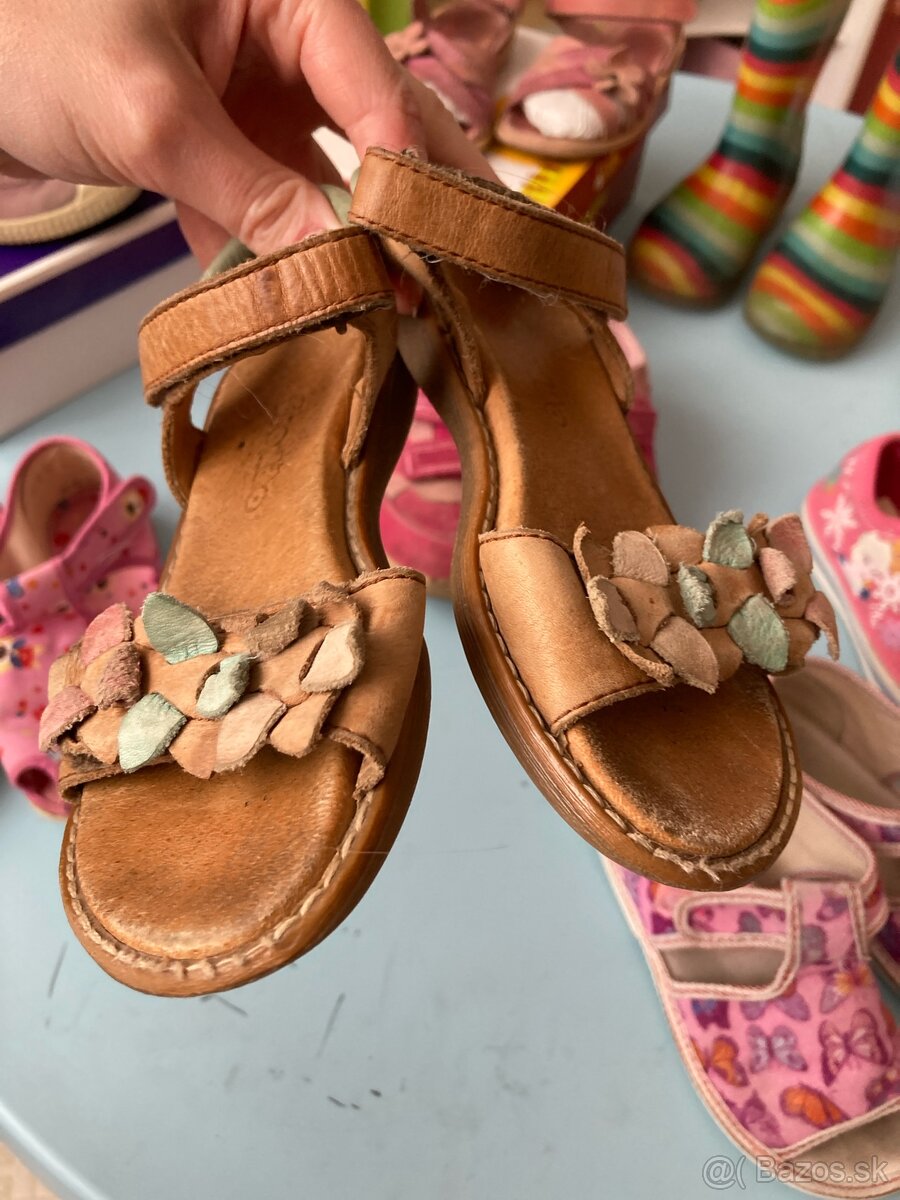 Dievčenské topánky veľ. 26 - 9