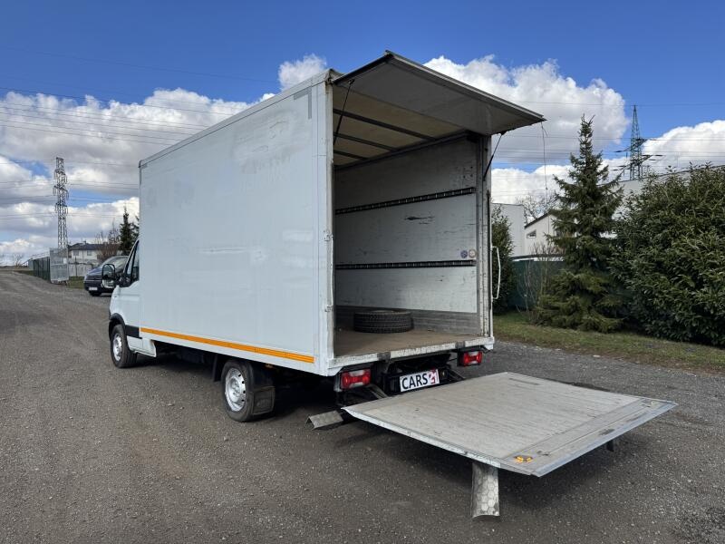 Prodám Iveco Daily 2.3,35S13,8p.,čelo,klima - 9