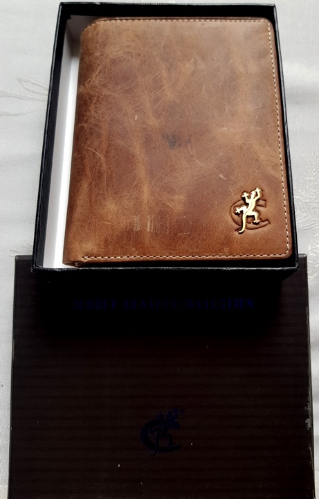 luxusný opasok, okuliare Ray-BAN, Montblanc, peňaženky - 9