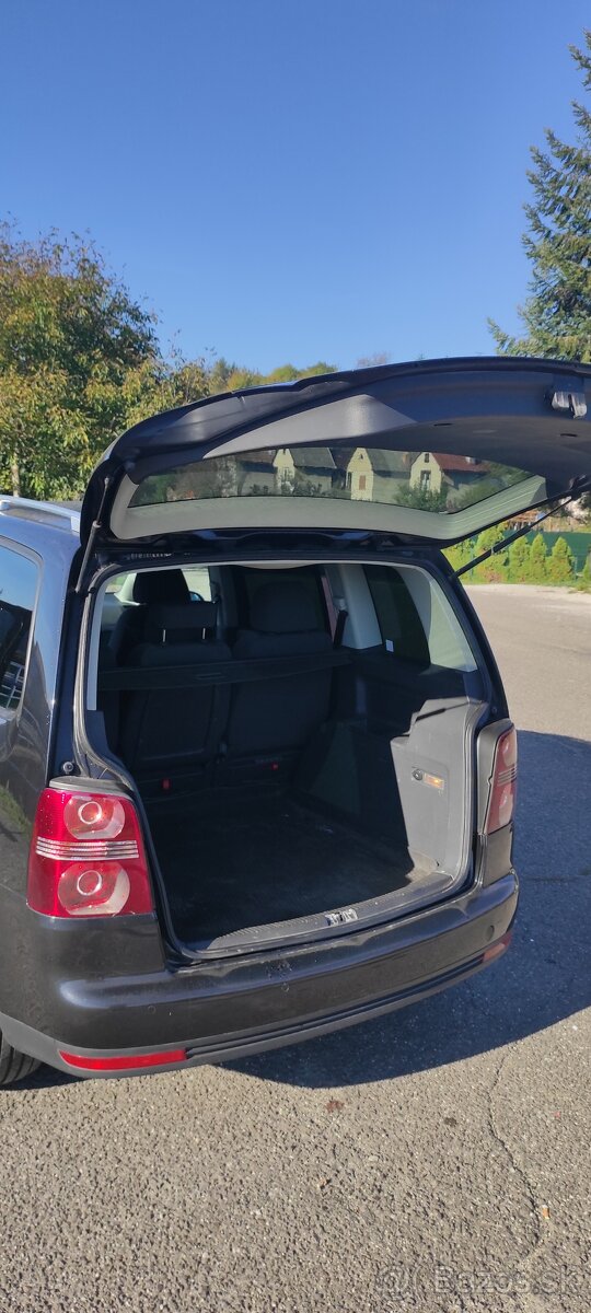Volkswagen Touran 1.9 TDI - 9